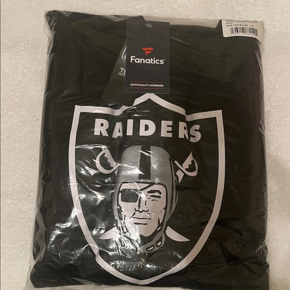 Fanatics Raiders Officially Licensed NFL Front Pocket Hoodie Size XL - MSRP: $69